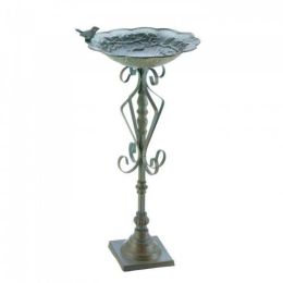 Speckled Green Birdbath