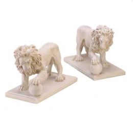 Guardian Lion Statue Pair